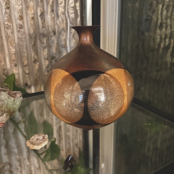 Robert Maxwell Other - 1970s Robert Maxwell for Pottery Craft Overlapping Circle Motif Vase